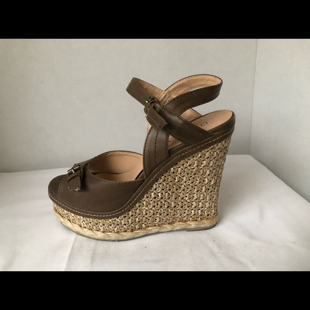 Wedges - Picture 4 of 5